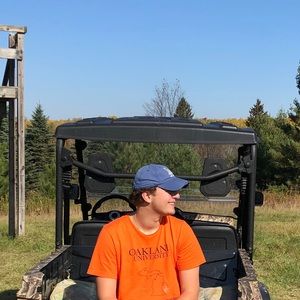 Meet your Posher, Joel